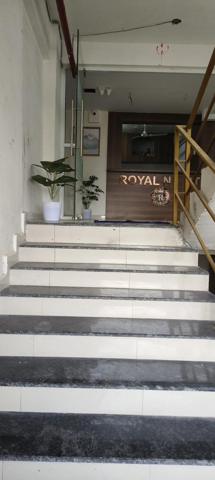 Hotel Royal Night 达曼 外观 照片